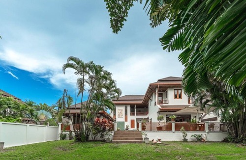 Wichit Villa | 880 m² Villa ∙ 5 bedrooms ∙ 10 guests