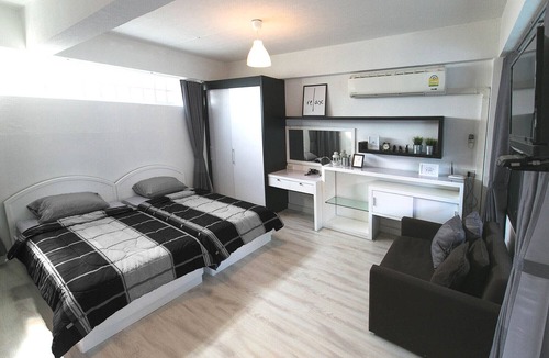 Samsen Nai Apartment | A Studio, 2 Beds, Free Wifi, 3 min to BTS Sanampao