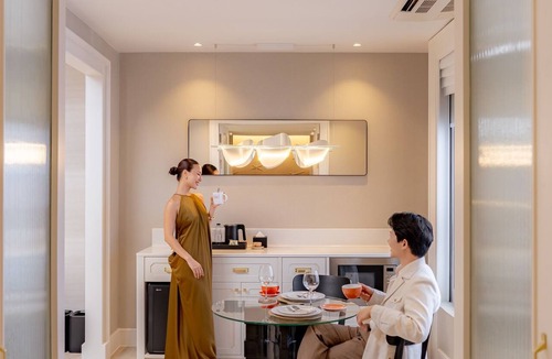 Silom Hotel | Aiden Surawong Bangkok