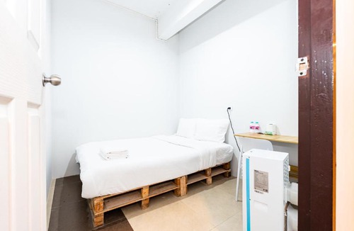 Talat Yot Apartment | Ais hotel