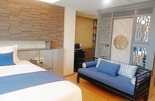 Chang Khlan Hotel | Ama's House Luxury Boutique Hotel