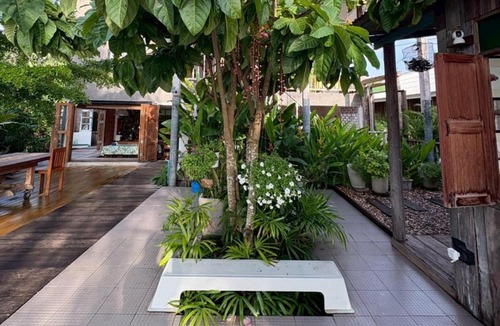 Suan Luang House | Amphawa Hideaway