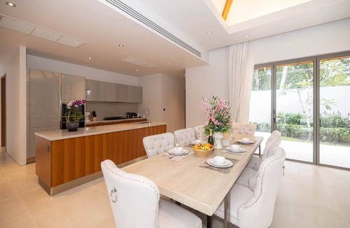 Koh Kaew Villa | Anchan Bang Tao Beach 4 Bedroom Villa