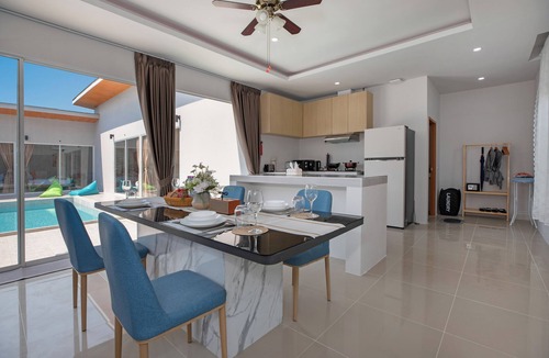 Chalong Hotel | Andaman Sea Best Pool Access & Villas