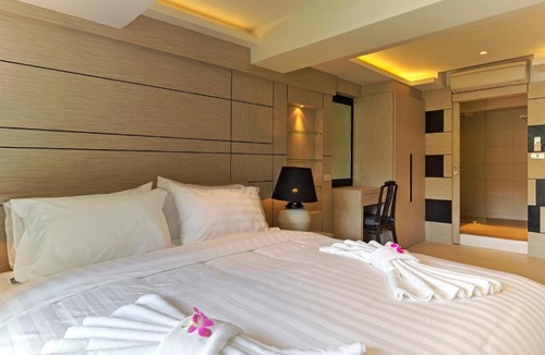 Patong Apartment | APARTMENT BEACHFRONT SEA VIEW 132