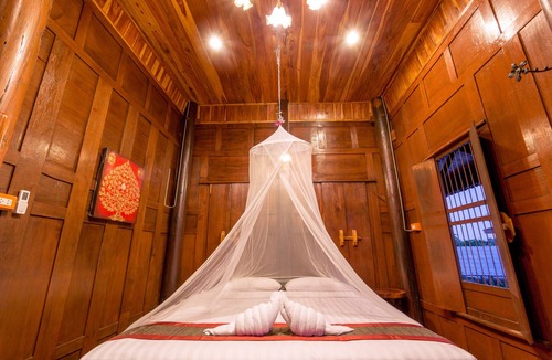 Ayutthaya House | Athithara home river view