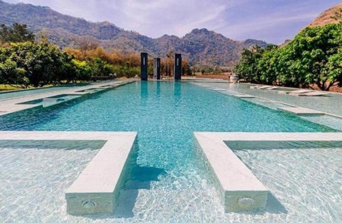 Ban Rai Hotel | Avartarn Miracles Hotel