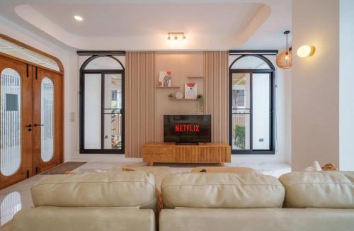 Khlong Tan Nuea Villa | Ayas Retreat - Muji Ekkamai Pool Villa with 4 bedrooms