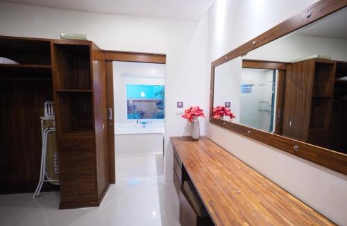 Chalong Villa | Baan Bali Villa
