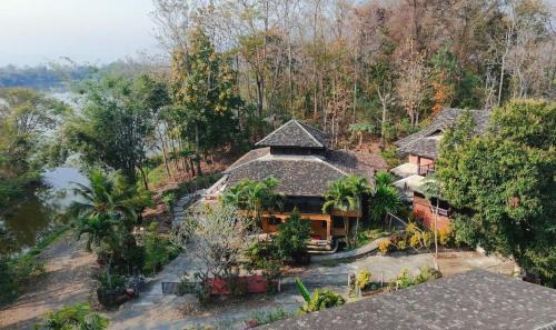 Mae On House | Baan Hugnam Homestay - แม่ออน