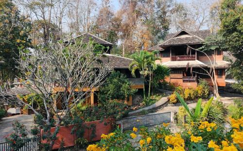 Mae On House | Baan Hugnam Homestay - แม่ออน