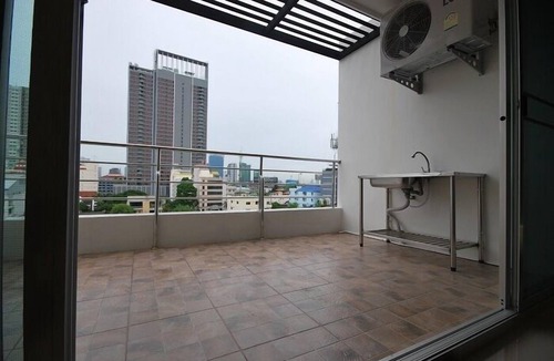 Chatuchak Hotel | Baan Mi-Na