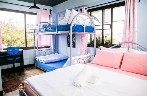 Ban Phan Thom Hotel | Bangkok Canale Home