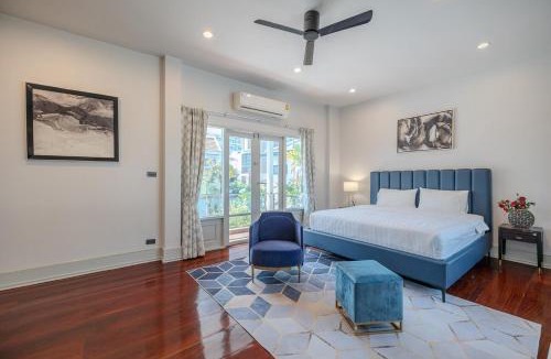 Khlong Tan Nuea Villa | Bangkok Pool Villa Oasis City Center