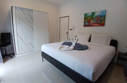 Kathu Villa | Bayok 11 - 2 Bedrooms 2 Bathrooms Villa Near Kathu Waterfall