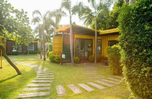 Sam Roi Yot Resort | Beach Box at Pran