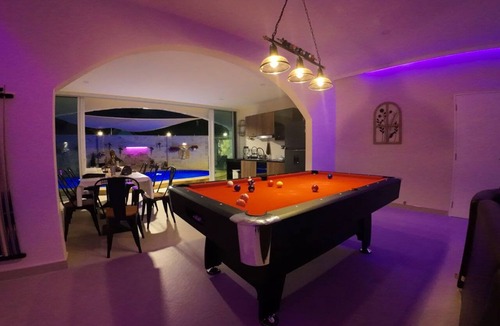 Central Pattaya House | Beautiful Private Pool Villa – Perfect Pattaya Escape
