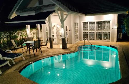 Cha-am Villa | Beautiful Villa with private pool in Cha-Am