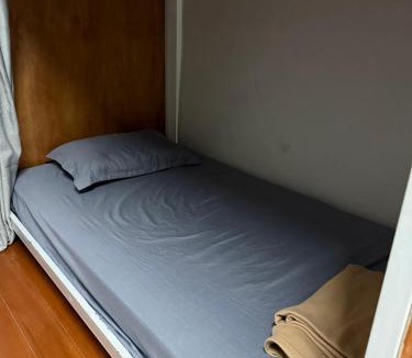 Phra Khanong Hostel | Best Stay 394 homestay