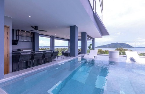 Wichit House | "Big Legend: 6-Story Luxury Villa with Apartment"