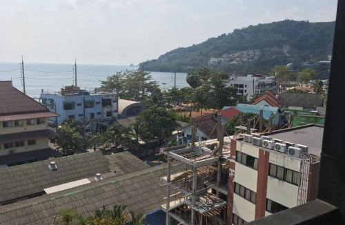 Patong Hotel | Blueskyhouse Patong