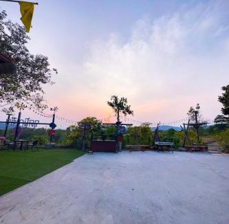 Sattahip House | Bonkao Sawan Café