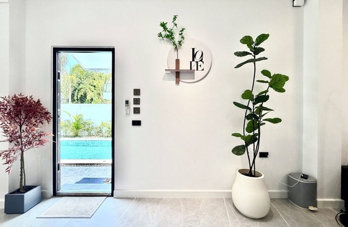 Wat Ket House | Brand new 4-bedroom luxury villa with swimming pool in Chiang Mai near city A7