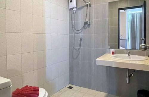Rawai Hotel | Breakers Hotel Rawai