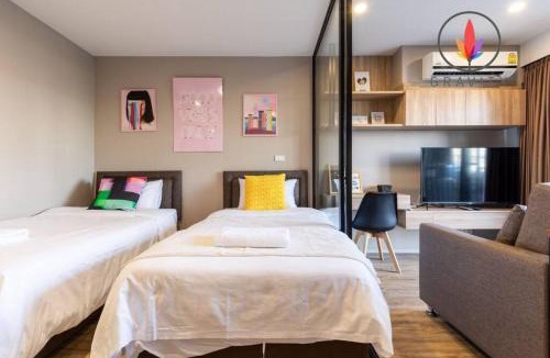 Sathorn Apartment | BTS S5 Surasak 900 meters near the Mekong River Pier Free Swimming Pool in Ferris Wheel Night Market Chinese Reception Bangkok Center
