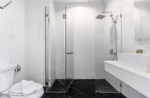 Nanai Road Hotel | Buasri Boutique Patong