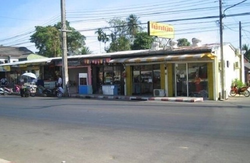Talat Yai House | Budget Air Con Room With Ensuite Bathroom