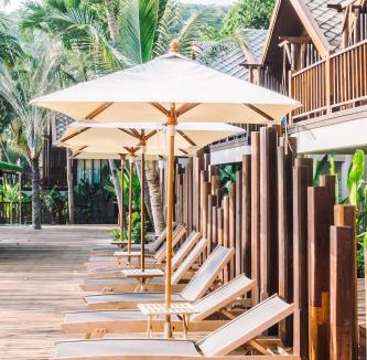 Takat Ngao House | Burapha hotel