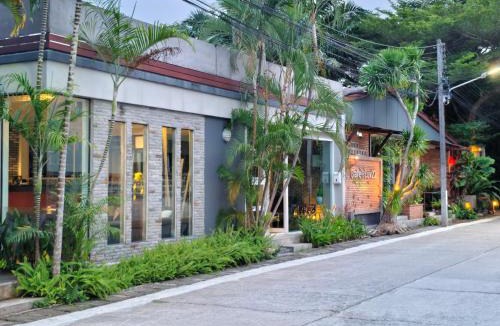 Wichit Hotel | Cafe'@luv22