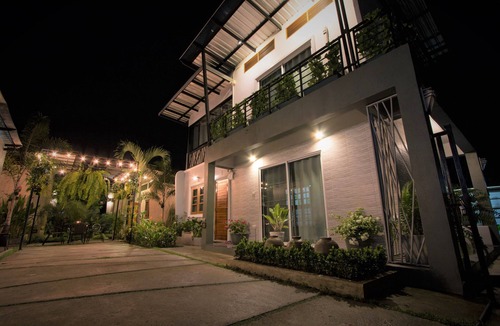 Old City Villa | Casa Malee " a little home away from home"