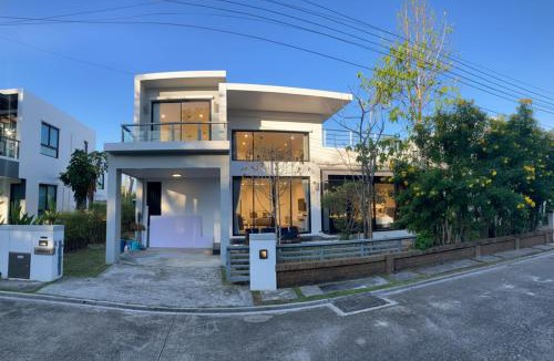 Rayong Villa | Casa Seaside Rayong
