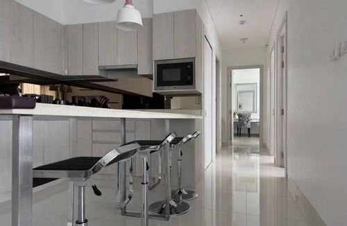 Laguna Apartment | Cassia Residences 3Br Sea & Lake View