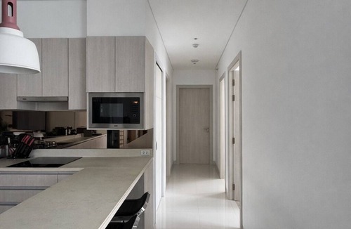 Laguna Apartment | Cassia Residences 3Br Sea & Lake View