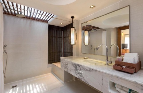 Hua Thanon Resort | Centara Villas Samui