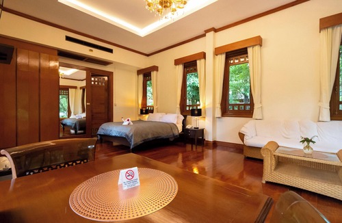 Pa Sang Hotel | Chayana Resort