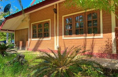 Chiang Dao House | Chompor villa farmstay