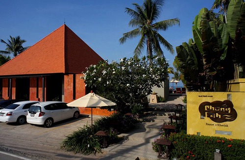 Khuekkhak Hotel | Chongfah Resort