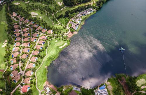 Kathu Villa | Coco Golf Villa