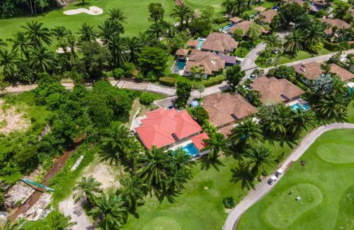 Kathu Villa | Coco Golf Villa