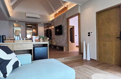 Baan Tai Resort | Cocohut Beach Resort