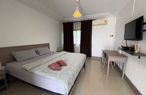 Ayutthaya Hotel | Collection O Ayothaya Hotel