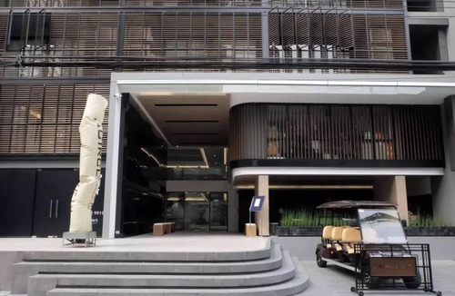 Bangkok Central Business District Apartment | Cozy home for Bangkok city Lift