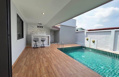 Chalong Villa | Cozy Pool Villa 3 Bedrooms