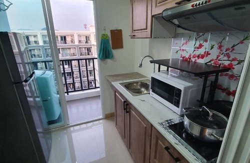 Phuket Apartment | Cozy room (pool view) phuket in town