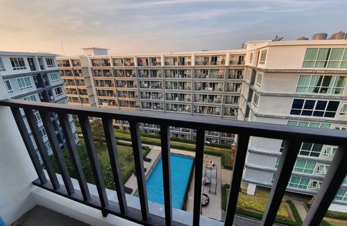 Phuket Apartment | Cozy room (pool view) phuket in town