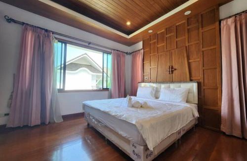 Central Pattaya Villa | D30长住优惠-市中心海边高端别墅区6间卧室泳池别墅